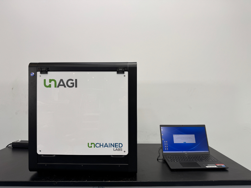 Image of Unchained Labs Unagi Benchtop Buffer Exchange System
